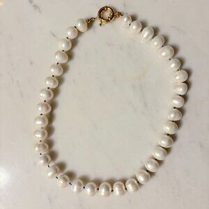 Eliou Large Pearl Necklace with Blue Knots